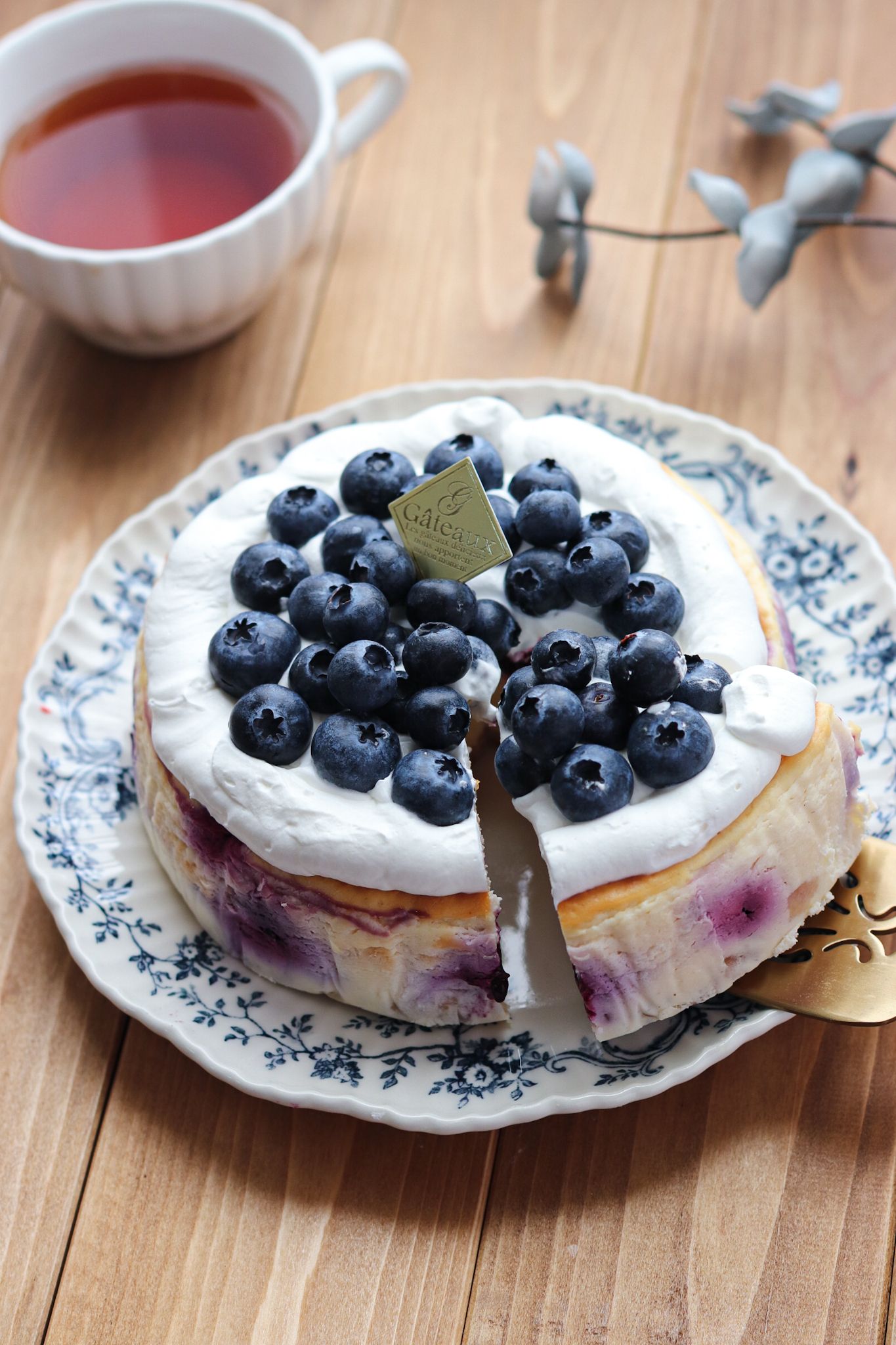 とろ生食感！】ブルーベリーのご褒美チーズケーキ | レシピサイトNadia