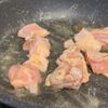 パスタの別茹でなし✨チキンとキノコの豆乳グラタン🫕の工程2