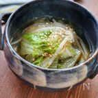 白菜ともやしのピリ辛はるさめスープ