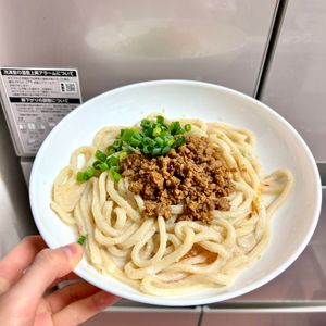 ケの作ってみた!投稿(【汁なし担々うどん】練りごま不要♪レンジで完成！辛うま担々♡)