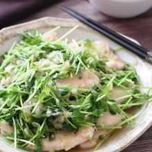 ヘルシー♪さっぱり美味しい♡鶏むね肉と豆苗のおろしポン酢