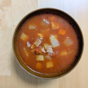 ゆいの作ってみた!投稿(【根菜のミネストローネ】冬に作りたいぽかぽかスープ♪)