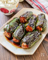 【まるごと!ピーマンの肉詰め】ピーマンじゅわっと食べ応えも♡