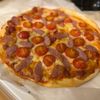 iwackの作ってみた!投稿(【ミニトマトとウインナーのピザ🍕】)