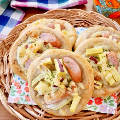 さつまいもとウインナーのガレットパン