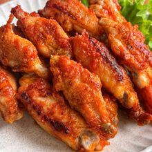 【手羽中の辛味チキン】ピリ辛がクセになる♡おつまみにも🍻