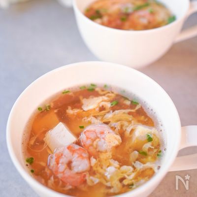 ホッと一息…♡【えびと豆腐のふんわり卵スープ】