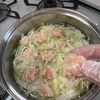 キャベツとえのきと鶏肉のあっさり塩スープの工程4