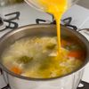【風邪の時はこれ！】栄養満点たまごスープの工程2