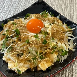 楽ラク手抜キッチン🐶🐾の作ってみた!投稿(新玉ねぎと豆腐の《バリ旨♡ユッケ風サラダ》)