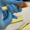 ボリューム満点♪ズッキーニ入り丸ごとちくわの豚バラ肉巻きの工程1