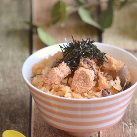 炊飯器におまかせ タラコと鮭のバター醤油炊き込みご飯 By 松尾絢子 ちきむん レシピサイト Nadia ナディア プロの料理家のおいしいレシピ