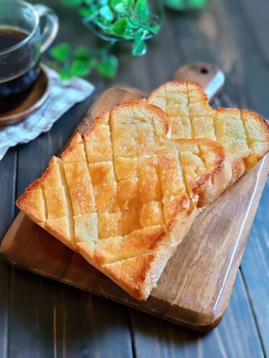 塩バタートースト