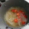 簡単♪トマトと玉ねぎのコンソメスープの工程3