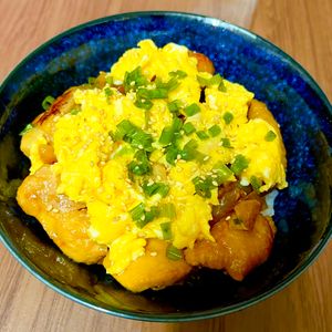 SSの作ってみた!投稿(【感動的にうまい‼︎丼にも♪】鶏肉のてりたま♡)