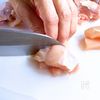 ワンパンで簡単【鶏肉となすのバジルソース炒め】の工程1