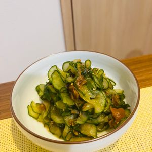 金の作ってみた!投稿(和えるだけ！簡単やみつき【きゅうりのさっぱり梅しそサラダ】)