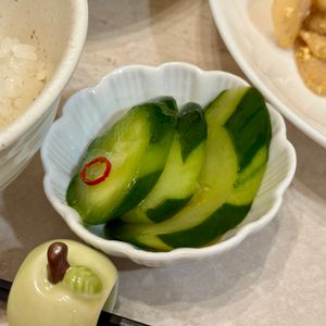 すじのこの作ってみた!投稿(【きゅうりの丸ごと白だし漬け】ポリポリ止まらない！常備菜にも)