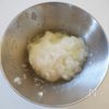 【簡単♪鮭ときのこのみぞれ煮】の工程2