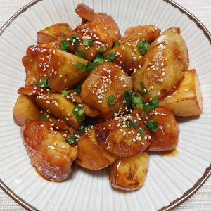 よっこの作ってみた!投稿(ご飯泥棒♩旨辛鶏じゃが炒め)