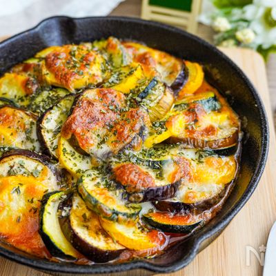 【オーブンで焼くだけ】簡単！なすとズッキーニのオーブン焼き