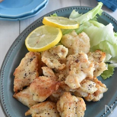 【鶏むね肉のガーリックペッパー焼き】冷めても柔らか♪