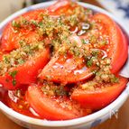 今年の夏のトマトサラダ😘🍅スパイシー和風よだれトマト✨