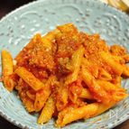 【ミートトマトソースペンネ】チーズ入りで濃厚♡