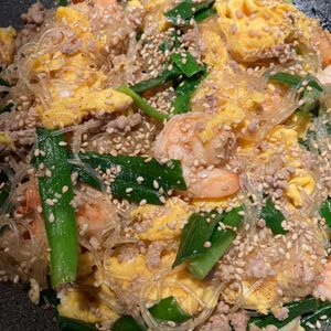 bo-zu3の作ってみた!投稿(むき海老とひき肉のニラ玉春雨炒め)