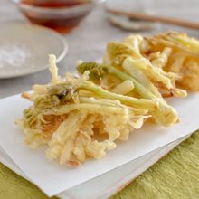 うどのかき揚げ。春のおかず、おつまみに♪天ぷら粉なし。