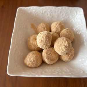 こむぎの作ってみた!投稿(【グルテンフリー】きな粉のスノーボールクッキー)