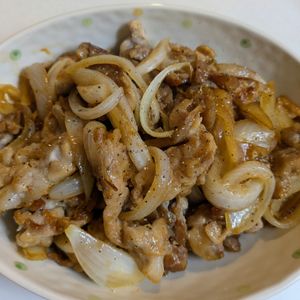 ejaの作ってみた!投稿(定食屋さん風《豚こまと新玉ねぎのスタミナ炒め》)