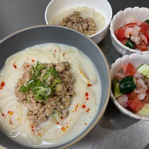 ちくまるの作ってみた!投稿(【ごまみそ豆乳うどん】作り置き肉みそでパパッとランチ♪)
