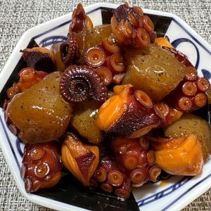 楽ラク手抜キッチン🐶🐾の作ってみた!投稿(じっくり煮込んで「タコとこんにゃくのうま煮」)