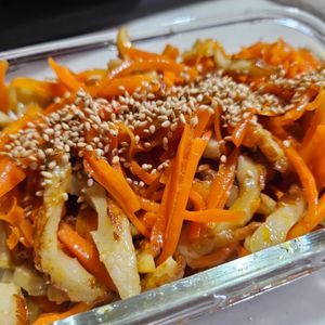 Maiの作ってみた!投稿(ちくわとにんじんのうま塩きんぴら【#作り置き #お弁当】)