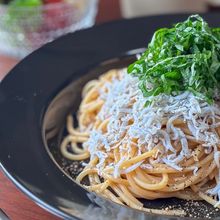 パパっと和えるだけ✨簡単しらすバター醤油パスタ