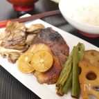 ぶりと たっぷり野菜のすだち幽庵焼き。
