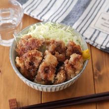 安うま最強どんぶり！豚こまソースかつ丼