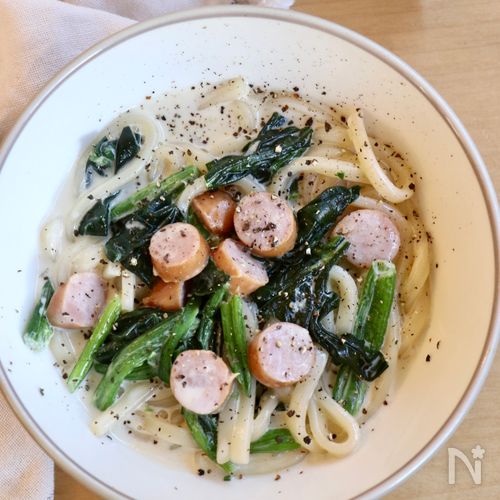 冷凍うどんで★激ウマ醤油クリームうどん