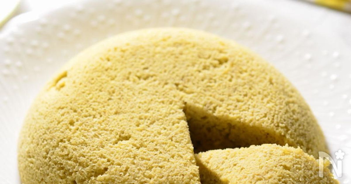 おからパウダーのバナナケーキ☆レンジで３分！ふんわり食感♬