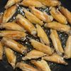 カリッとやみつき♪手羽中チキン棒【辛さ自由自在】の工程2
