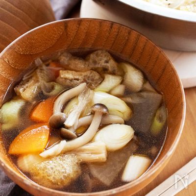 『根菜ときのこのけんちん汁』具だくさん♪炒めて美味しさUP!