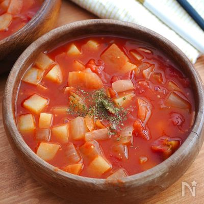 野菜たっぷりミネストローネ♪【ケチャップと砂糖がポイント！】