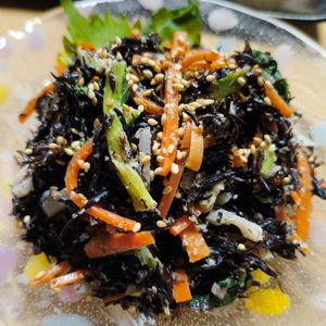 もんぶらん°・*:.。.☆の作ってみた!投稿(ごま香る☆ひじきと小松菜の白だし･マヨあえ)
