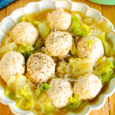 【12kgやせた管理栄養士考案】肉団子と白菜の春雨煮