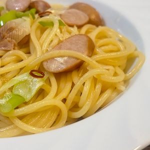 mocoの作ってみた!投稿(【旨味◎！】長ねぎとソーセージのパスタ)