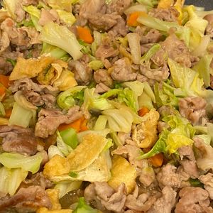 おすずの作ってみた!投稿(【豚こまとキャベツの和風だし醤油炒め】しょうが香る野菜炒め♪)