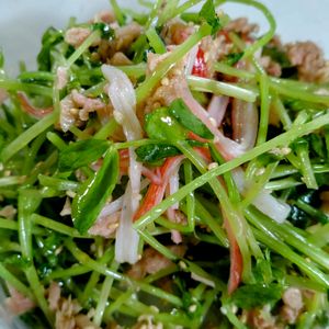 ゆみの作ってみた!投稿(【豆苗とカニカマのツナ和え】レンチンお手軽副菜♬︎)