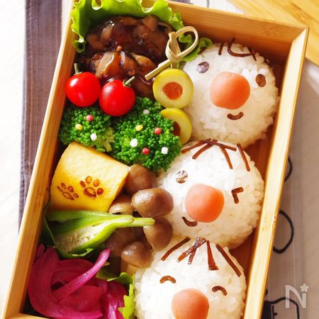 簡単 顔おにぎりの作り方 By となりんりん レシピサイト Nadia ナディア プロの料理家のおいしいレシピ