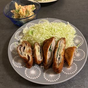 ごまの作ってみた!投稿(【大葉とチーズの重ねミルフィーユカツ】喜ばれる簡単おかず！)